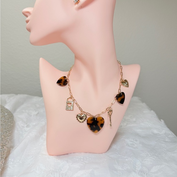 Gold and Brown Heart Charm Necklace - Picture 4 of 7